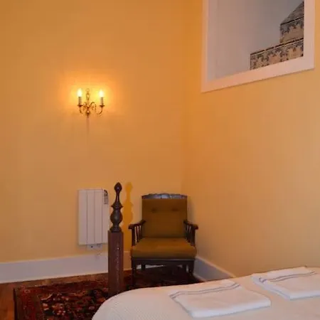 Space And Tradition In Appartement